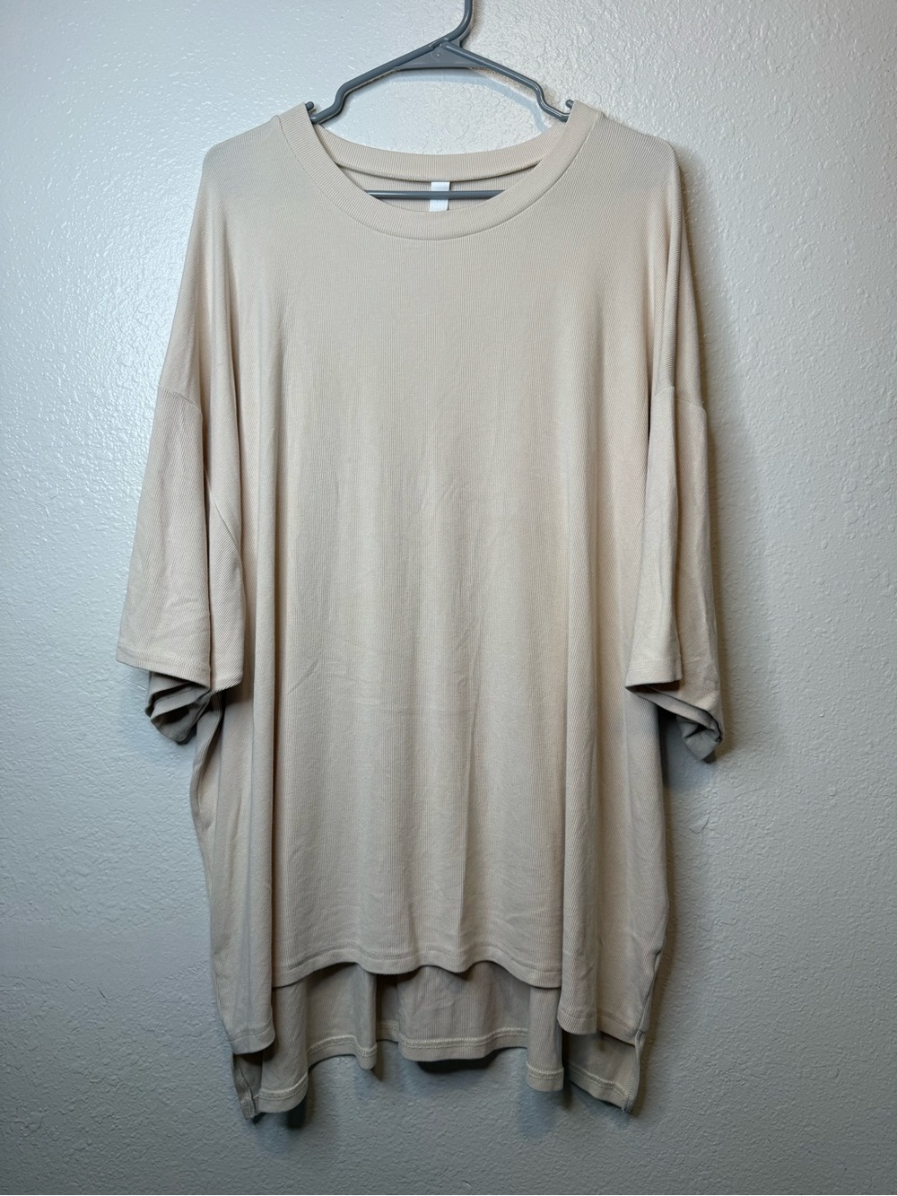 Foxy Kind All Weekend Women's Beige Ribbed Oversized Top Size L/XL Comfy Relaxed
